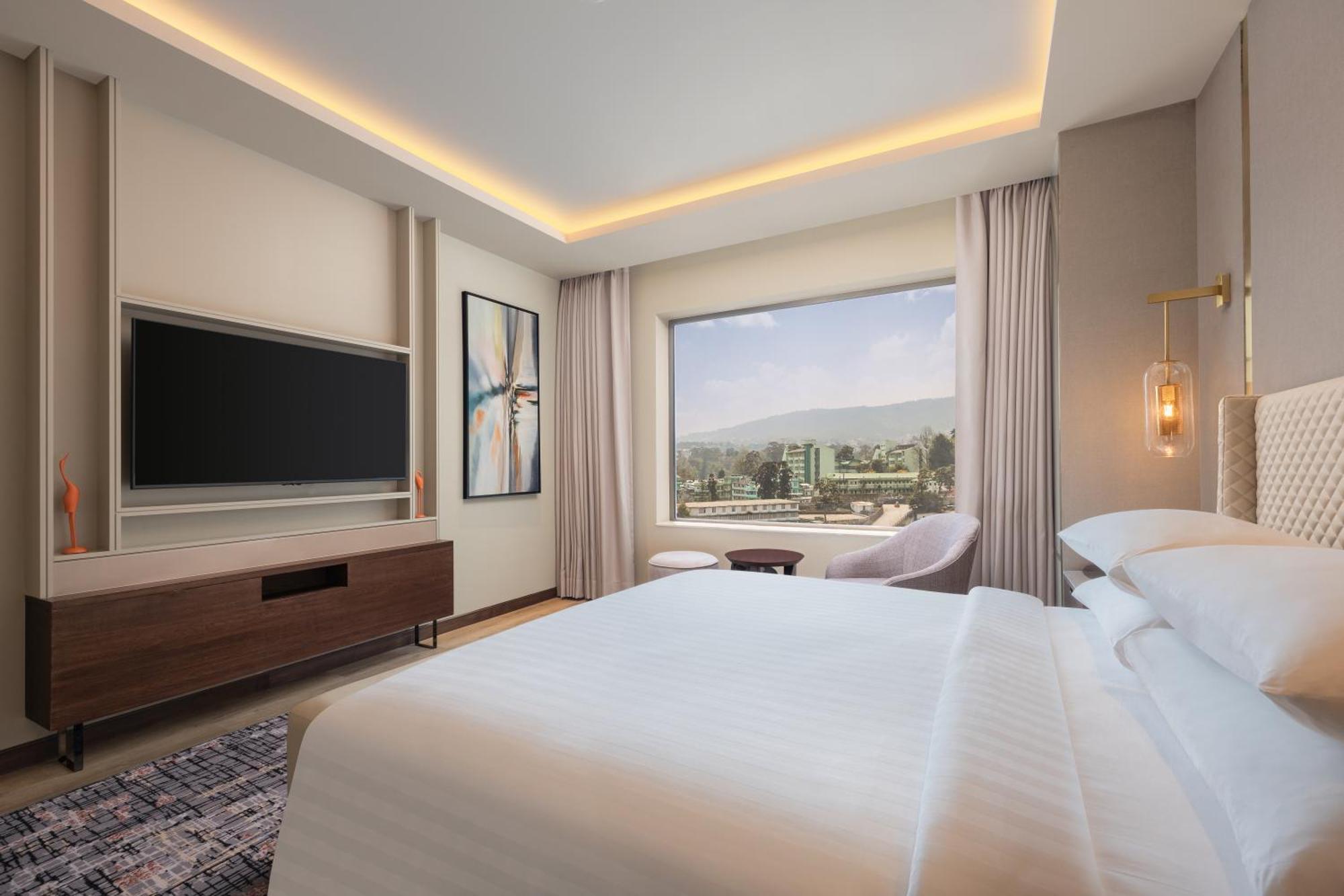 Courtyard By Marriott Shillong Hotel ภายนอก รูปภาพ